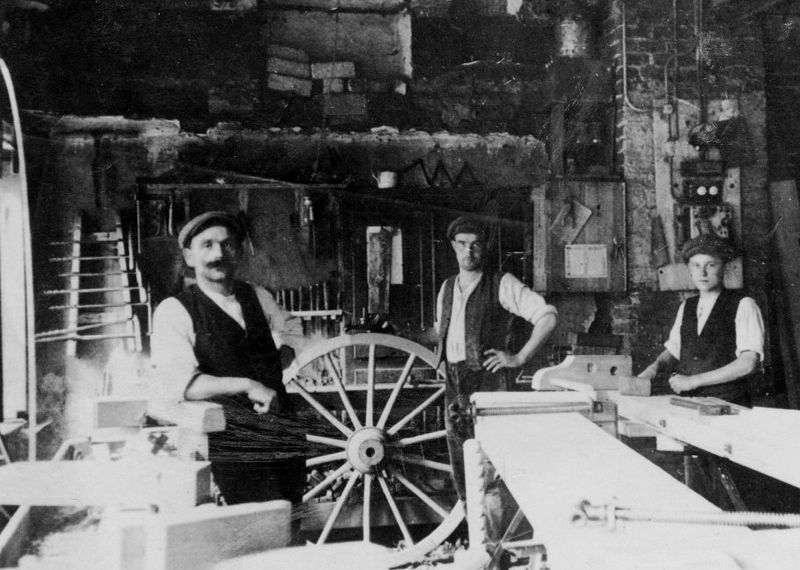 Datei:1911 Matthias Zinnen.jpg